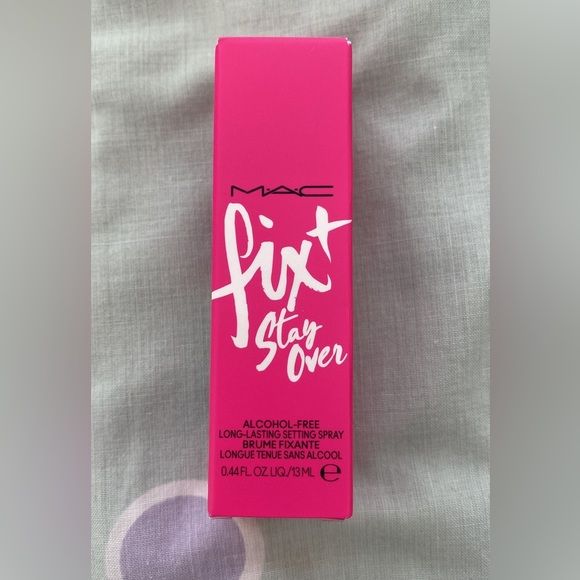 mac fix stay over setting spray 13 ML